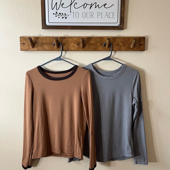 No Boundaries Tops - 2 Pack Girl Brown and Gray Long Sleeve Shirts
Number 12